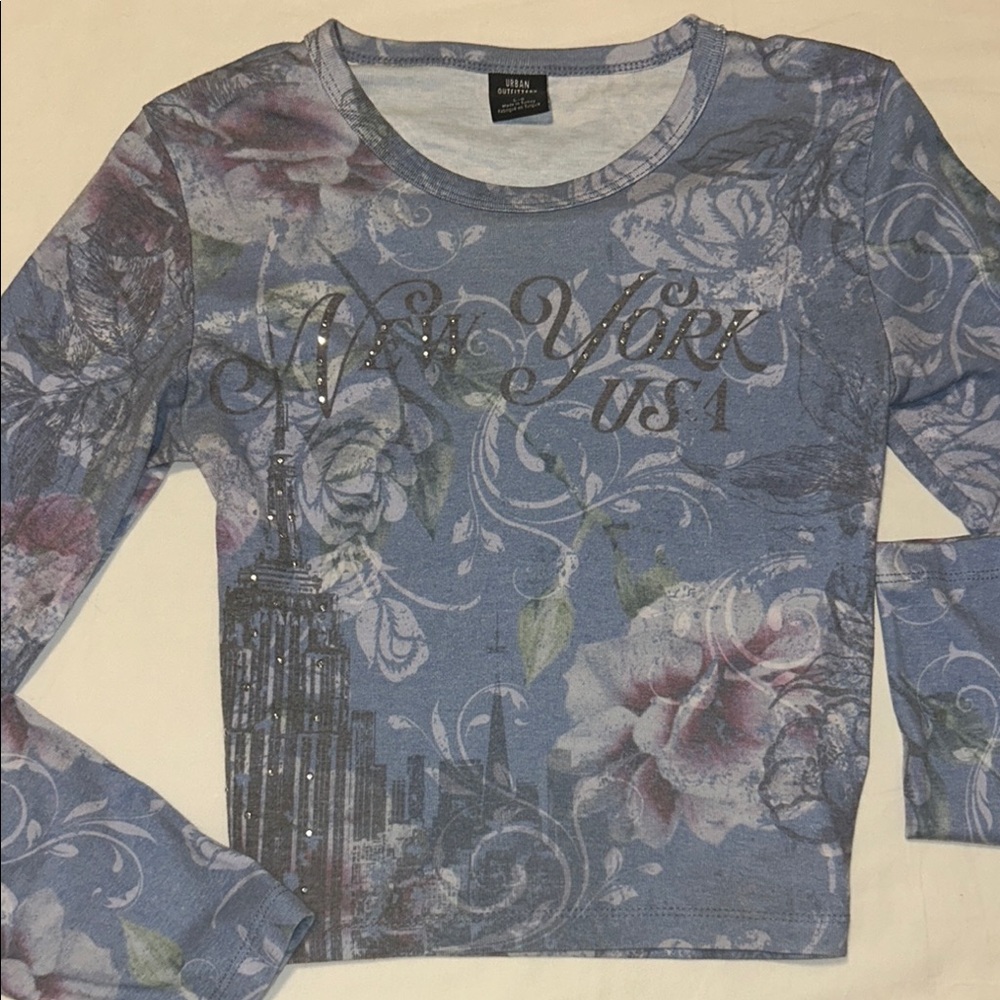 Urban Outfitters New York Graphic Long Sleeve Tee